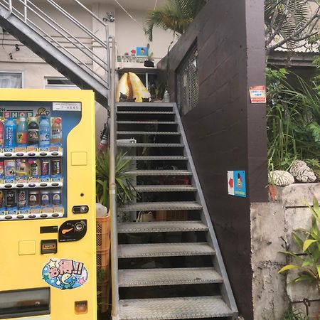 ホテル Yoko House うるま市 エクステリア 写真