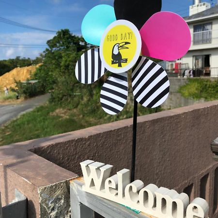 ホテル Yoko House うるま市 エクステリア 写真
